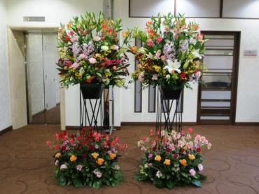 ✿本日お届けしたスタンド花✿｜「フローラルはなじん」　（愛知県名古屋市中村区の花キューピット加盟店 花屋）のブログ
