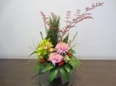 良いお年をお迎え下さい　✿ ２０１３年最後の花冠と迎春アレンジメント ✿｜「フローラルはなじん」　（愛知県名古屋市中村区の花キューピット加盟店 花屋）のブログ