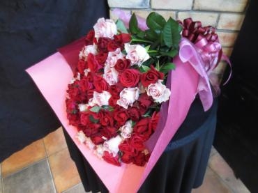 バラの花束　　✿　ご予約のオススメ！！　✿｜「フローラルはなじん」　（愛知県名古屋市中村区の花キューピット加盟店 花屋）のブログ