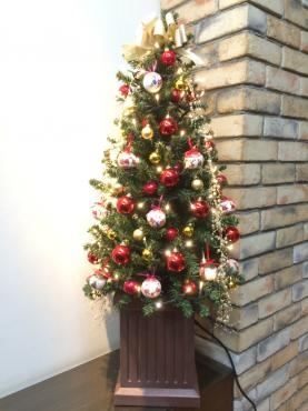 クリスマスまでカウントダウン！？　　✿ プレゼントはここに置いてあるもの！！ ✿｜「フローラルはなじん」　（愛知県名古屋市中村区の花キューピット加盟店 花屋）のブログ
