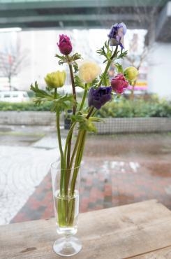 ふわふわひらひらと可憐に咲く　八重咲のお花入荷されています♪｜「フローラルはなじん」　（愛知県名古屋市中村区の花キューピット加盟店 花屋）のブログ